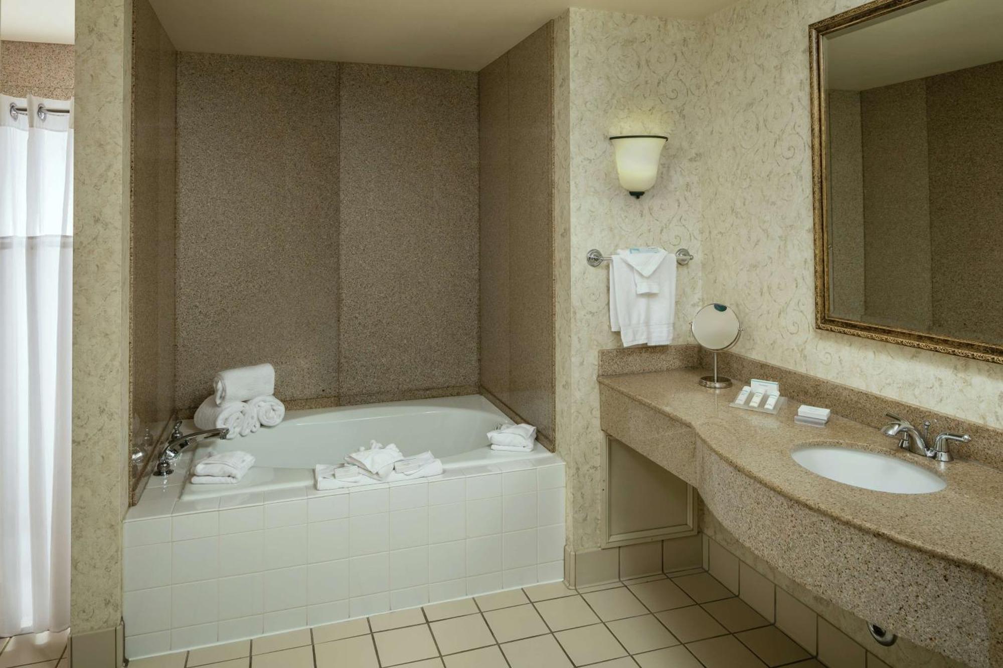 Hilton Garden